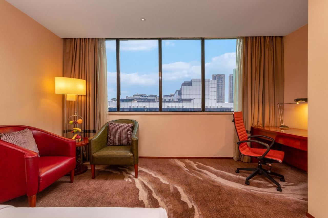 Crowne Plaza Foshan By Ihg - Canton Fair Free Shuttle Bus Kültér fotó