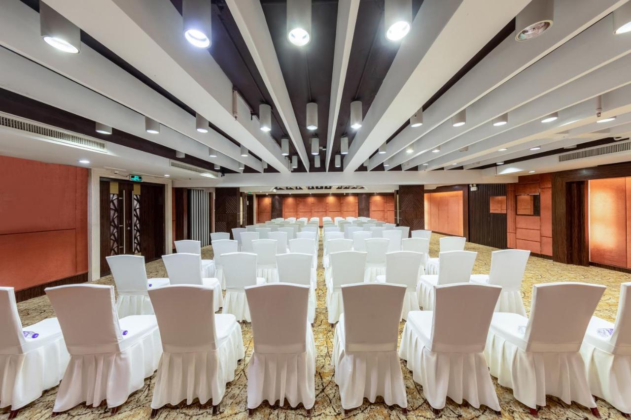 Crowne Plaza Foshan By Ihg - Canton Fair Free Shuttle Bus Kültér fotó