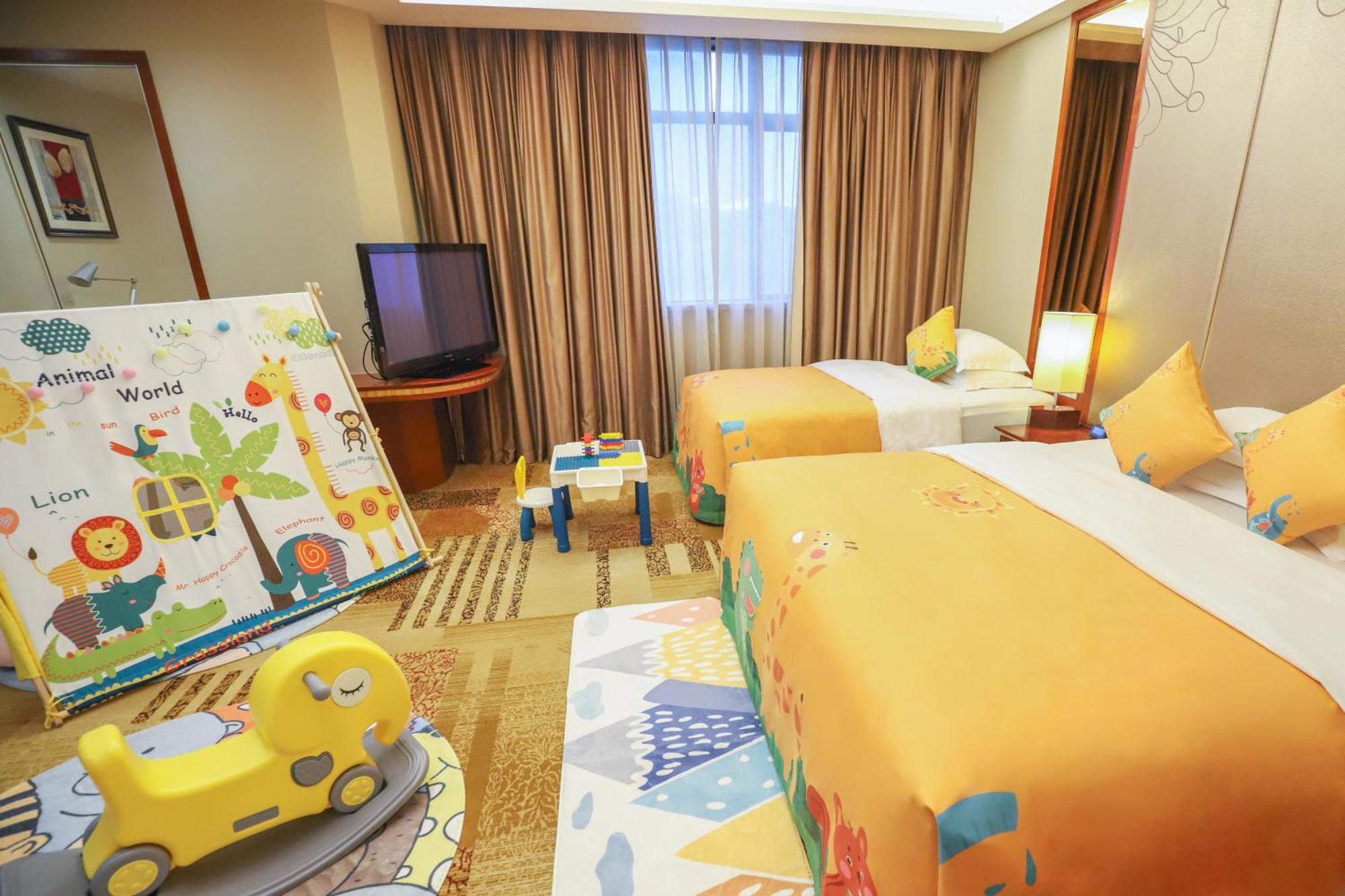Crowne Plaza Foshan By Ihg - Canton Fair Free Shuttle Bus Kültér fotó