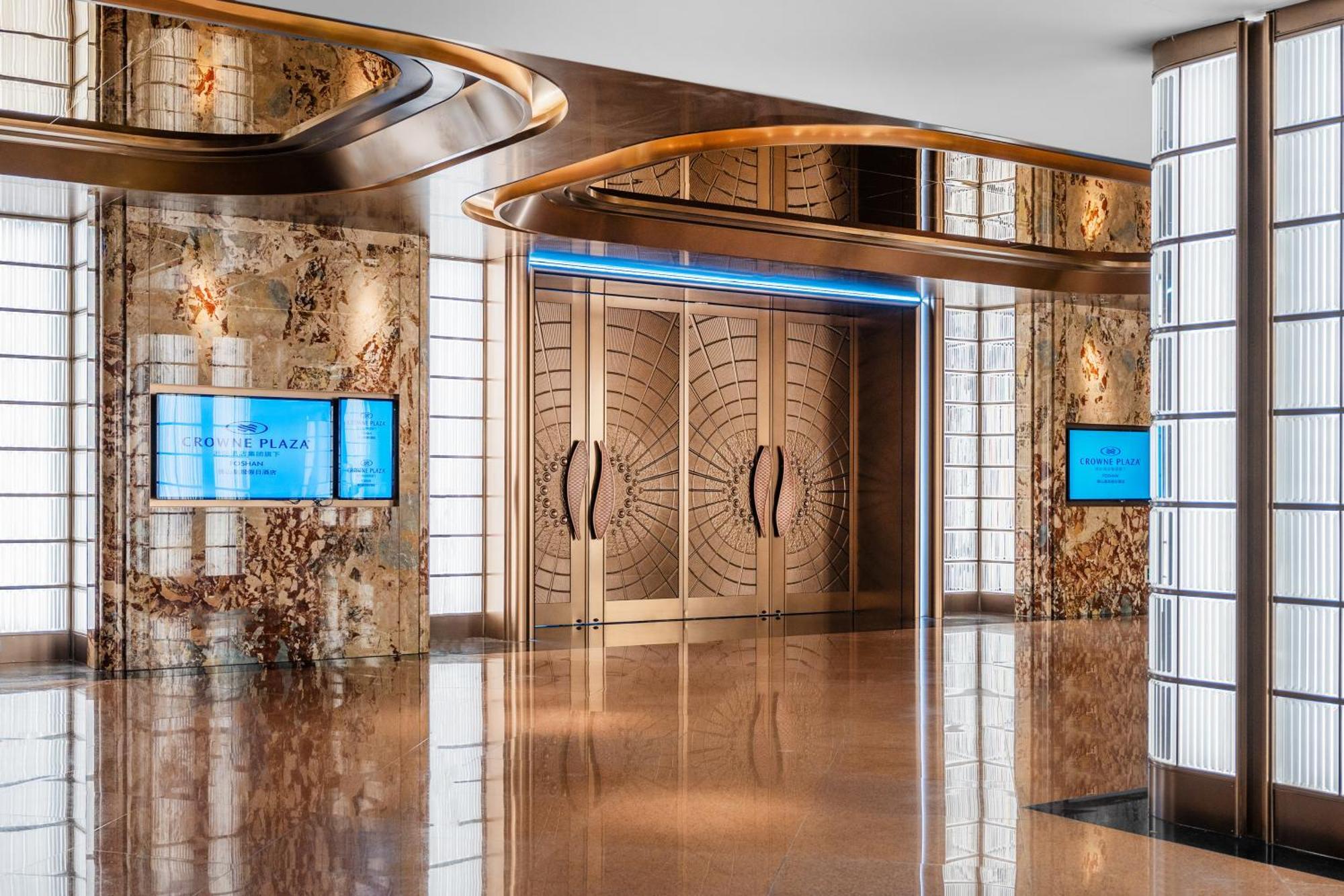 Crowne Plaza Foshan By Ihg - Canton Fair Free Shuttle Bus Kültér fotó