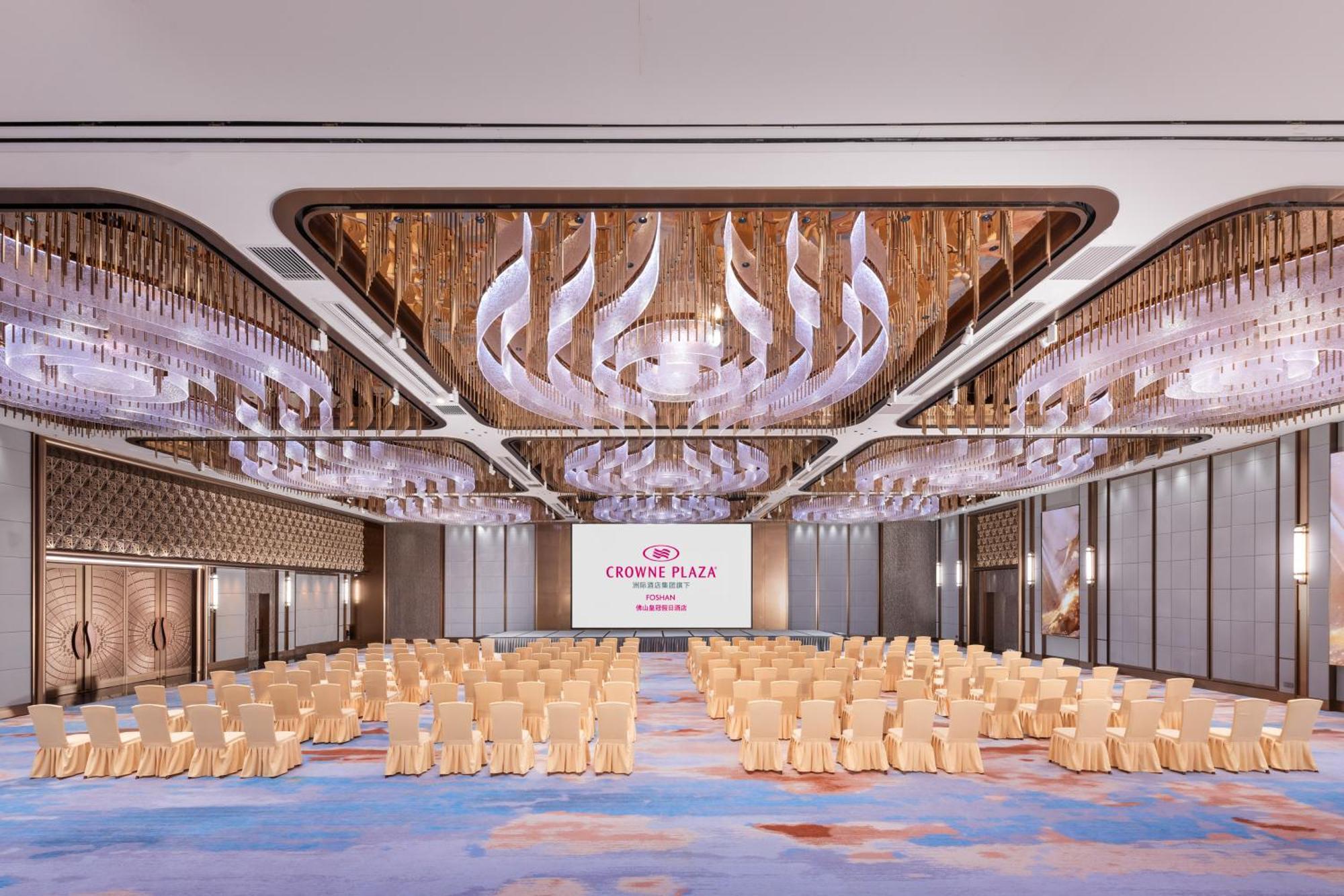 Crowne Plaza Foshan By Ihg - Canton Fair Free Shuttle Bus Kültér fotó
